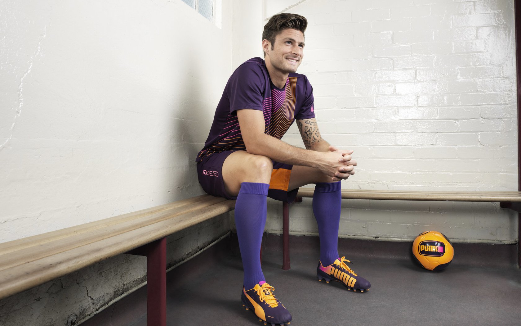 比利亚雷亚尔主场战胜马洛卡，重返胜利，比利亚雷亚尔现主帅是谁