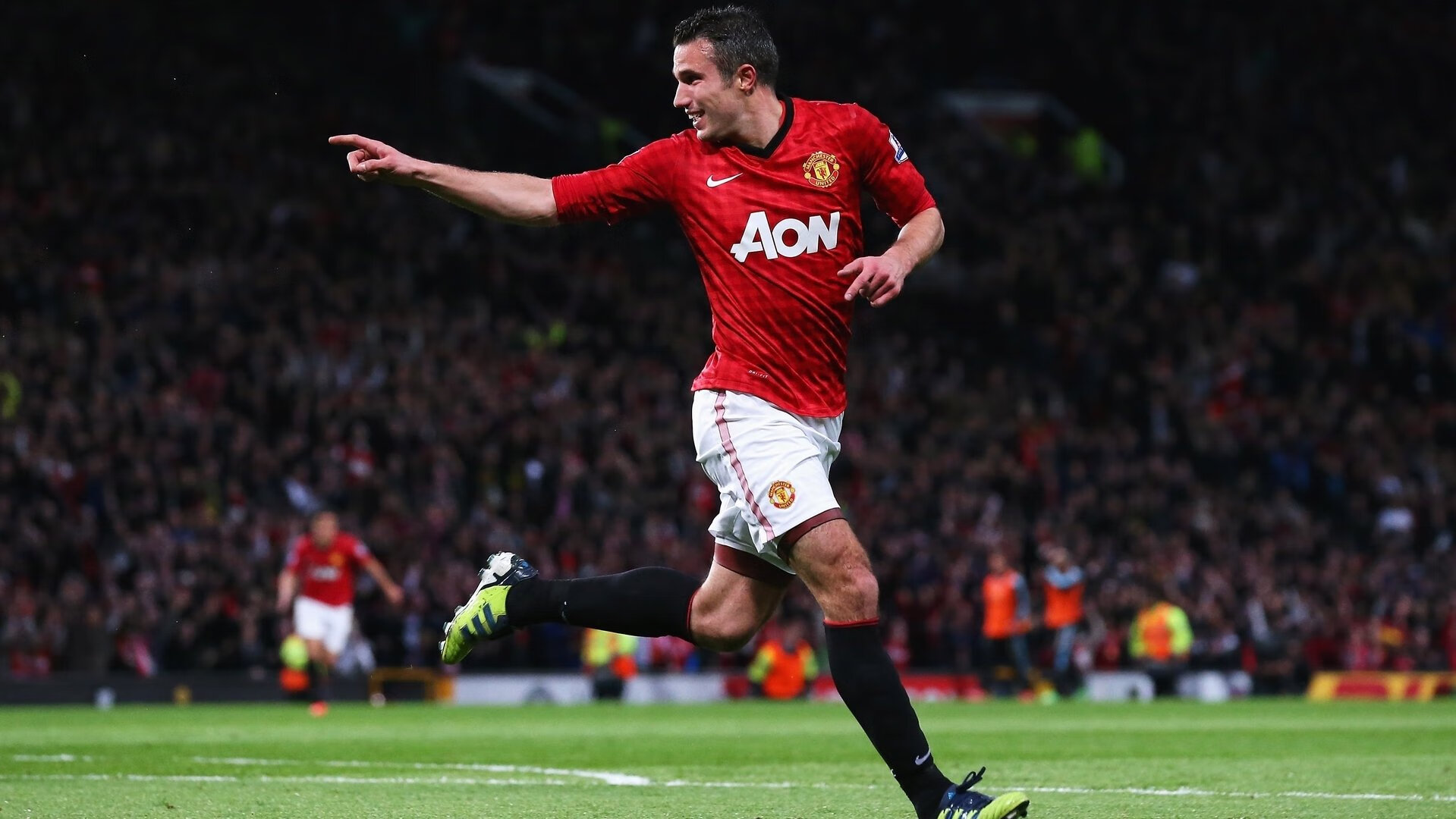 九游官方网站-贝尔纳代斯基连场进球，尤文图斯边锋领衔攻势，贝尔纳代斯基太帅了