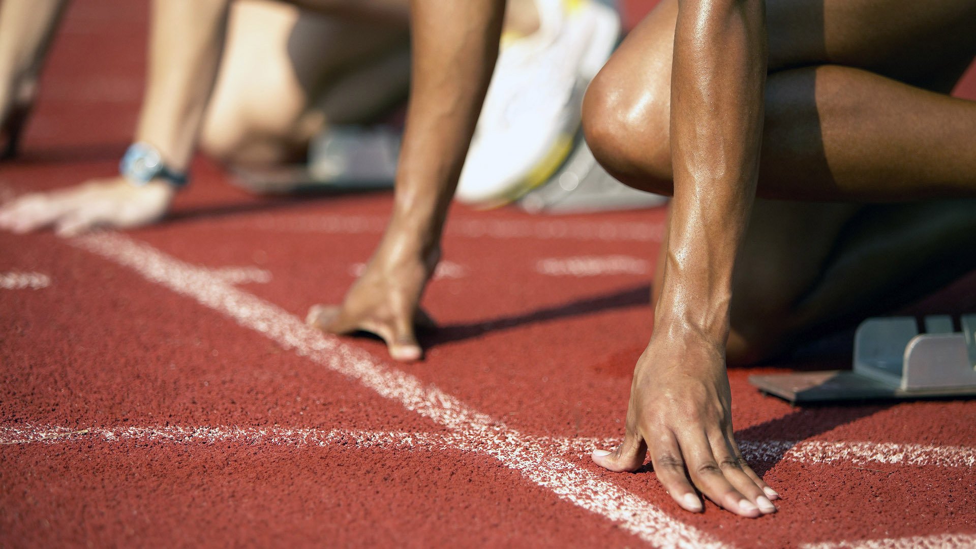 “彼得森助力南非羚羊队稳守阵地，攻守兼备”