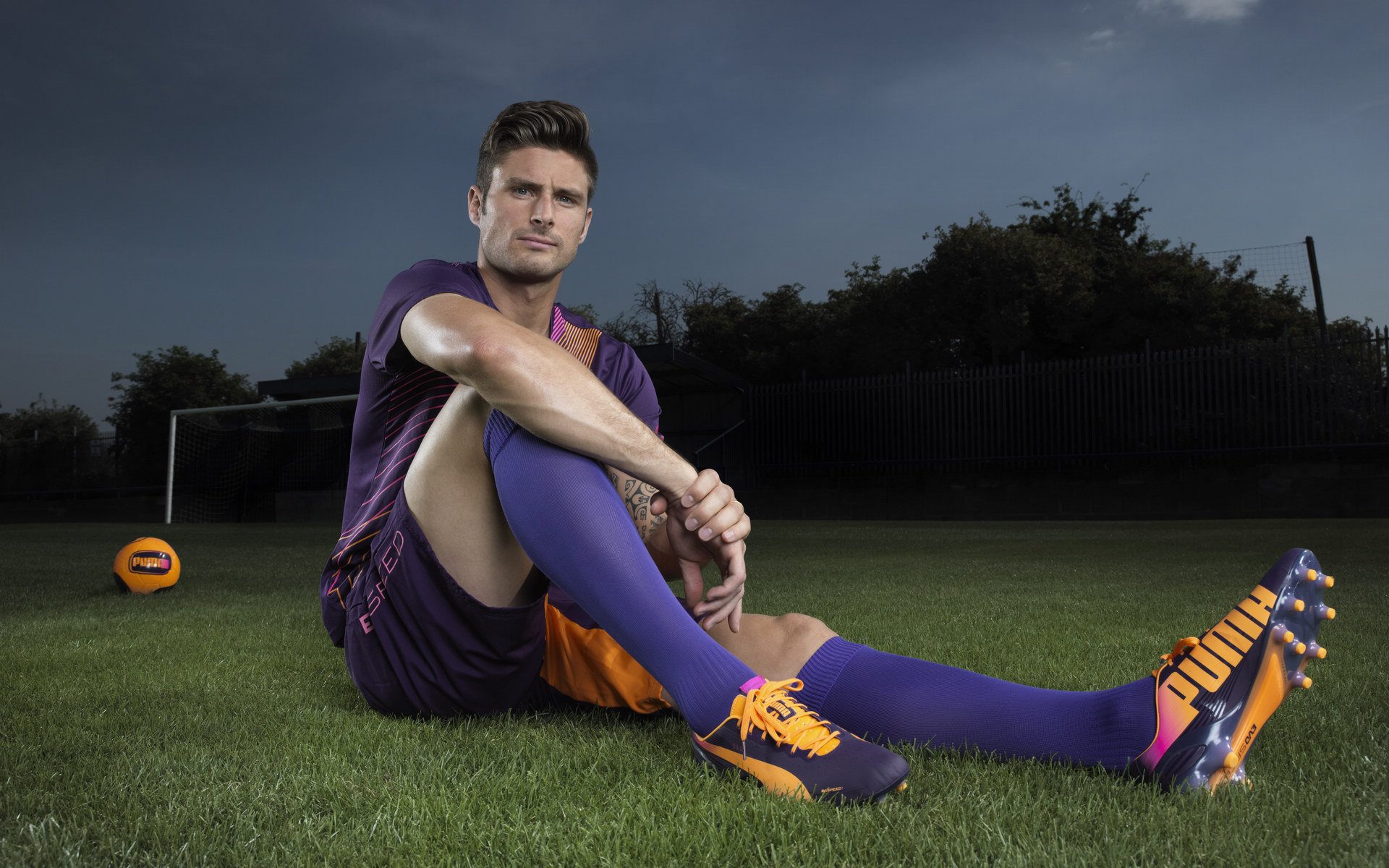 德甲攻守对峙：精彩瞬间不停出现！，德甲收官战